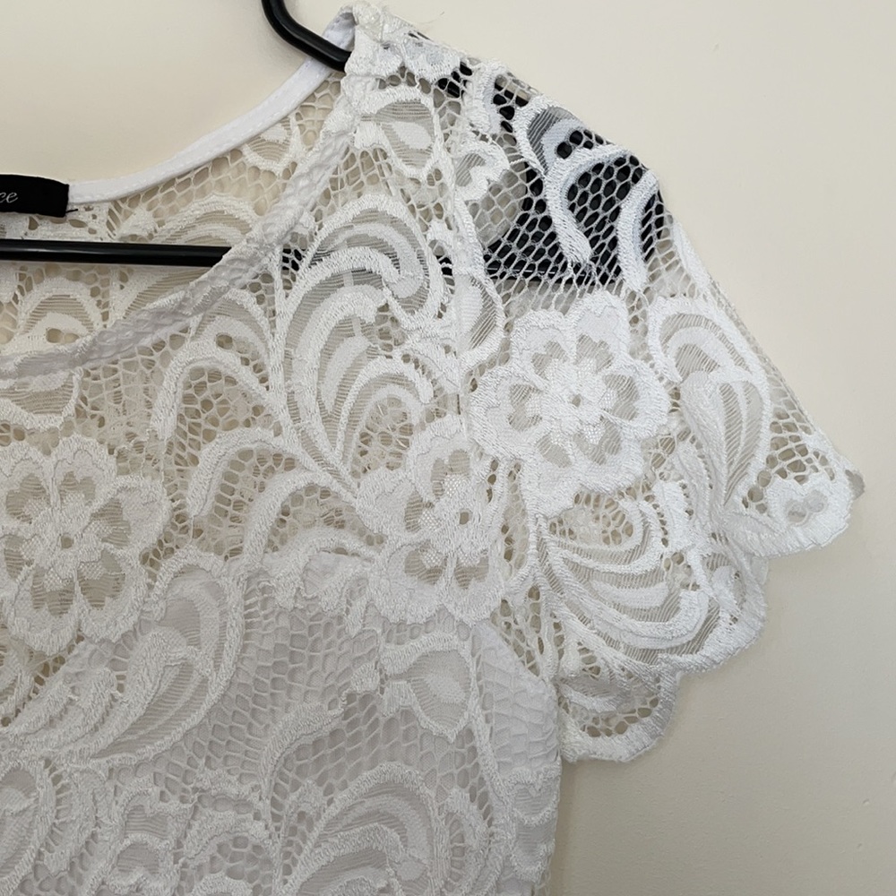 White Lace Scallop Hem Dress - Picture 3 of 10